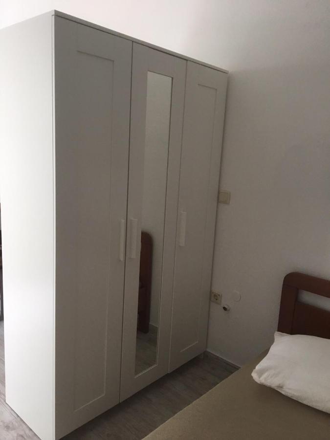 Villa Berlin Бол Экстерьер фото